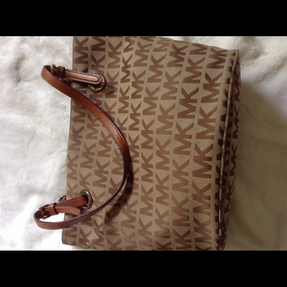 COPY - COPY - 🚨FINAL PRICE 🚨 michael kors bag